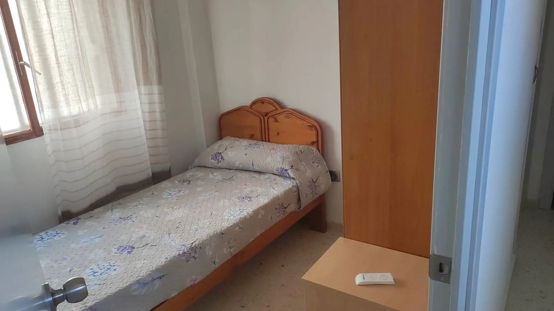 Schlafzimmer von Wohnung zur Miete in Jaén mit Möbliert