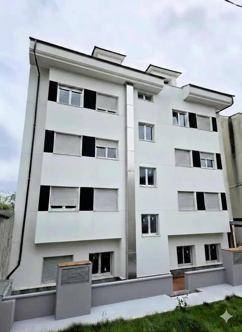 Außenansicht von Wohnung zum Verkauf in Coaña mit Heizung