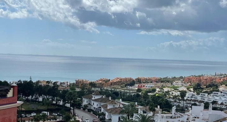 Exterior view of Apartment for sale in Manilva  with Air Conditioner, Heating and Terrace