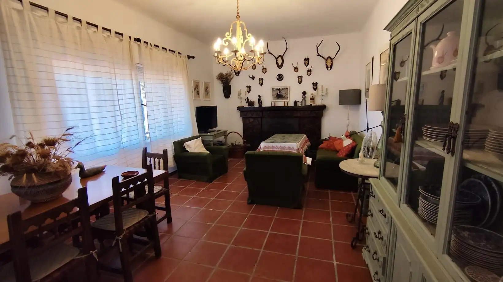 House with pool for sale in El Castillo de las Guardas, imagen 4