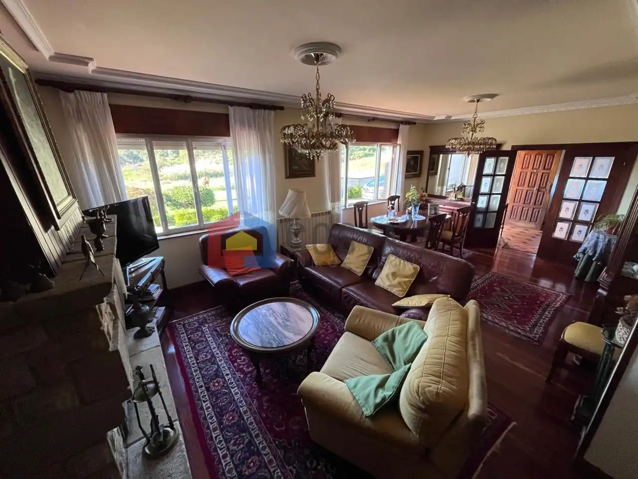 Sala d'estar de Casa o xalet en venda en Miengo amb Jardí privat i Terrassa