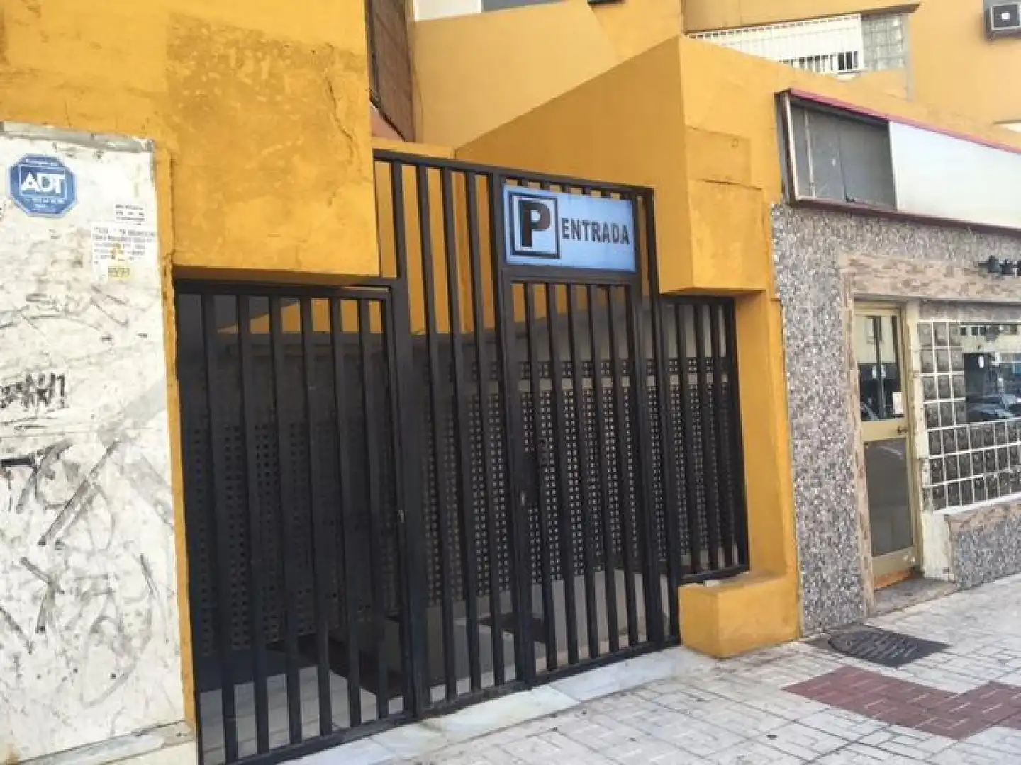 Parking de Local en venta en Torremolinos