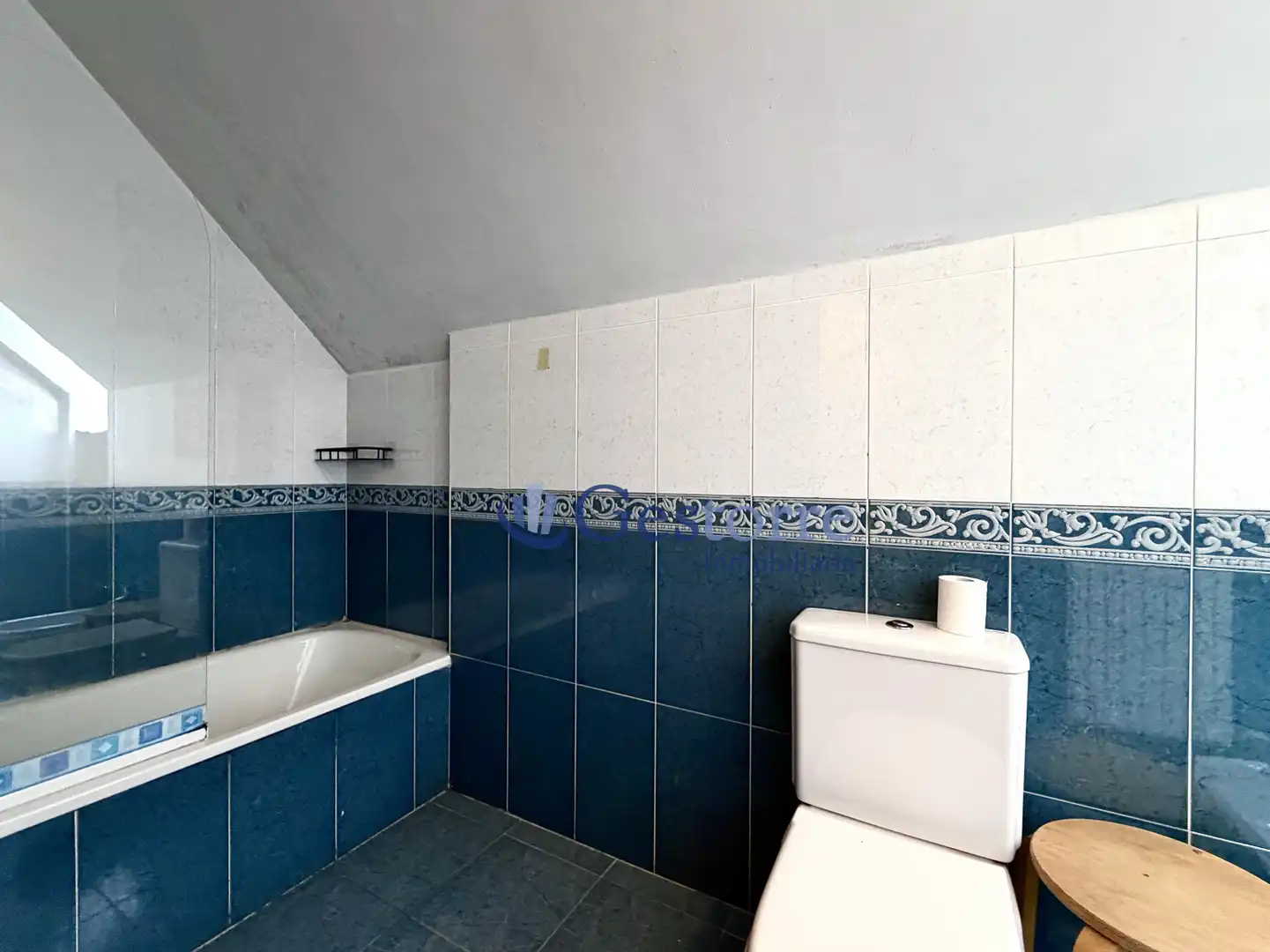 Badezimmer von Wohnung zum Verkauf in Oviedo  mit Heizung und Möbliert