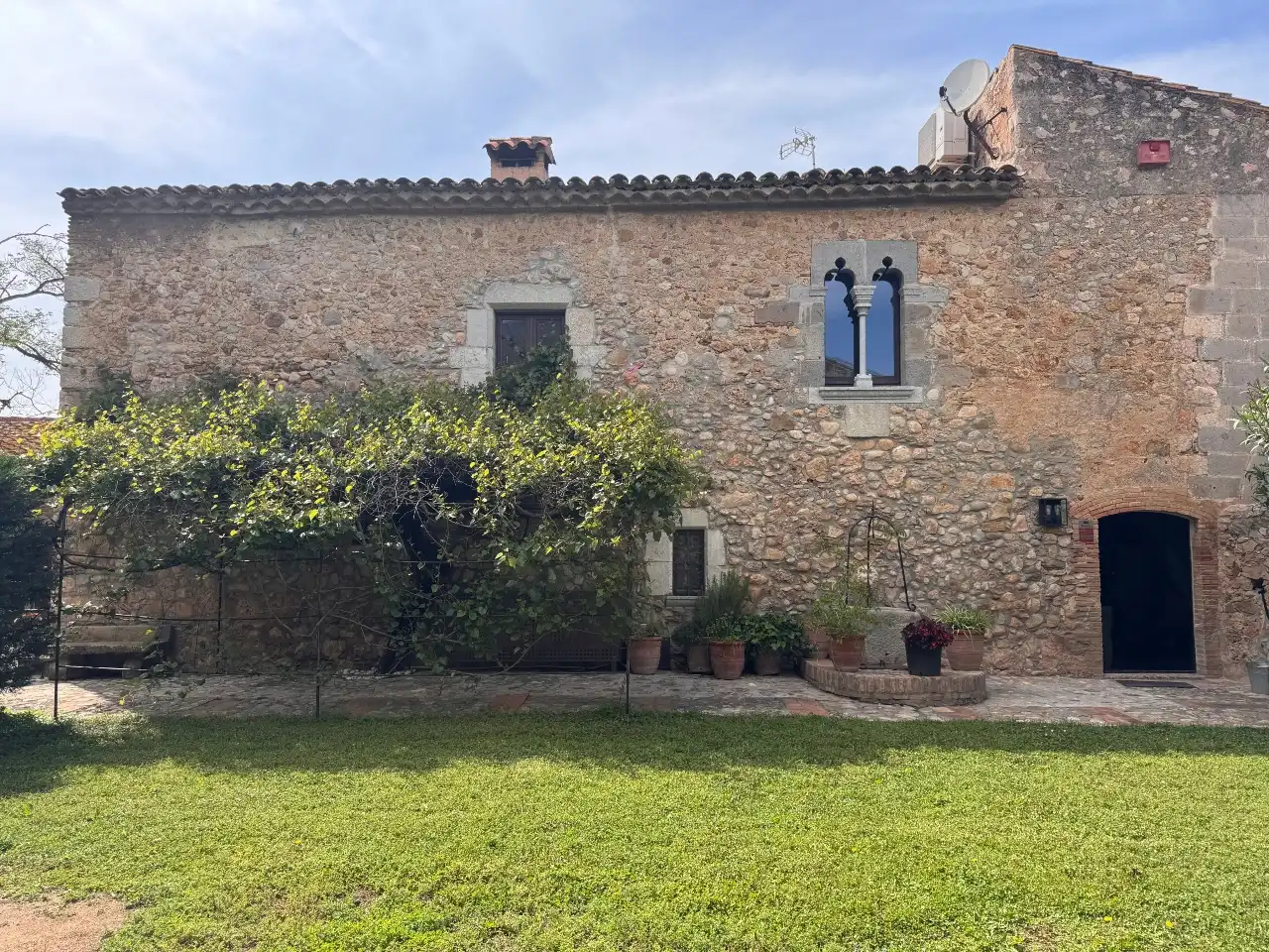 Exterior view of Country homes for sale in Viladamat  with Private garden, Terrace and Swimming Pool