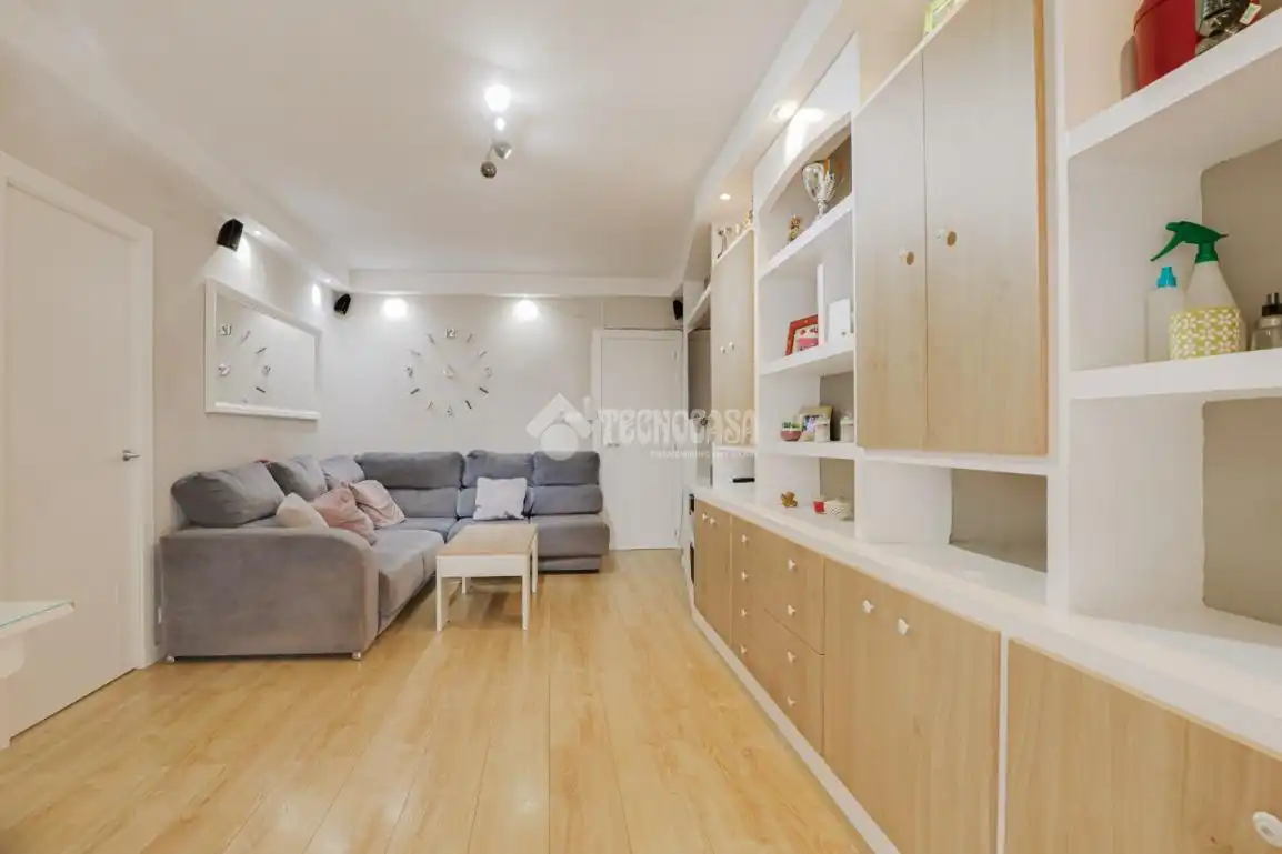 Sala de estar de Piso en venta en Ripollet con Aire acondicionado, Calefacción y Balcón