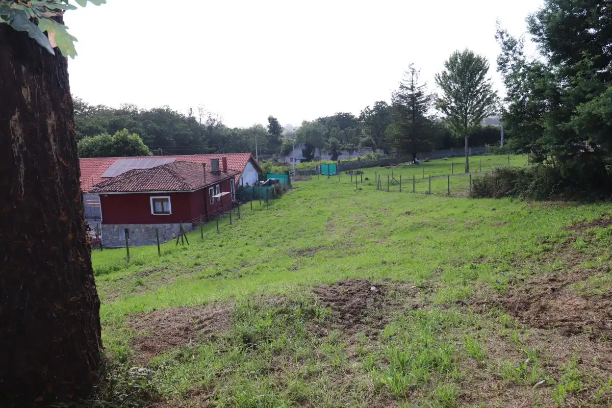 Terreni e lotti in vendita a Somió - Cabueñes