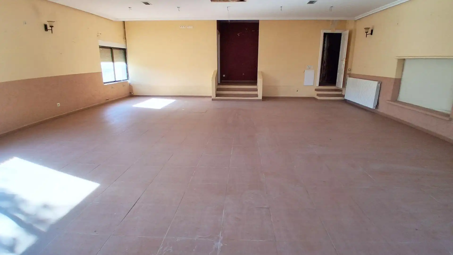 Commercial properties for sale in Vecinos