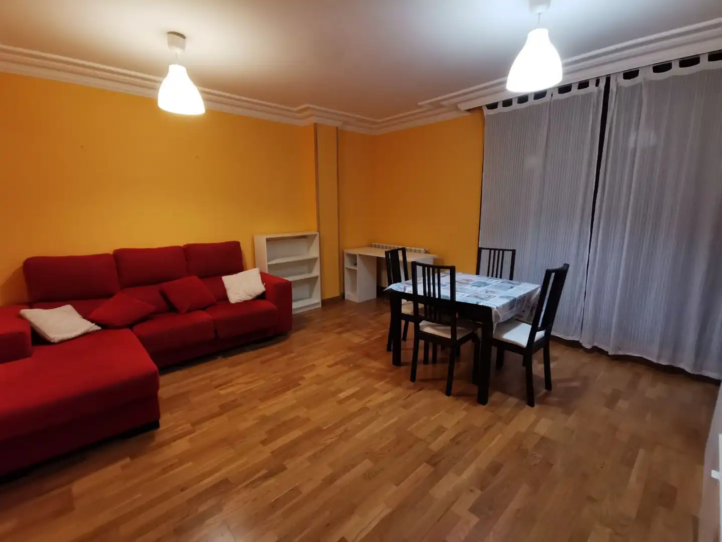 Sala d'estar de Apartament de lloguer en Villamediana de Iregua amb Aire condicionat, Calefacció i Terrassa