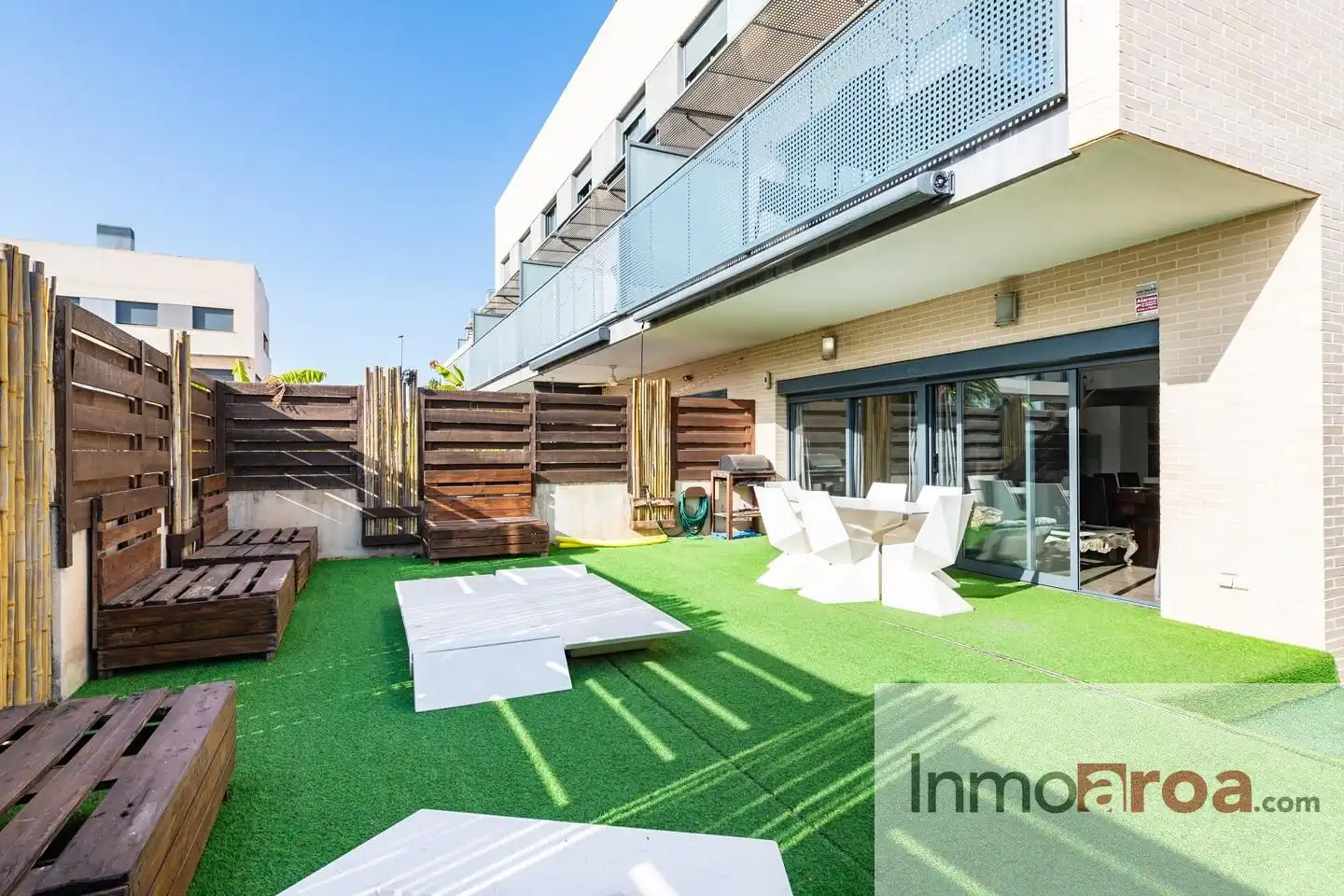 Exterior view of Houses for sale in La Pobla de Farnals  with Terrace, Furnished and Community pool
