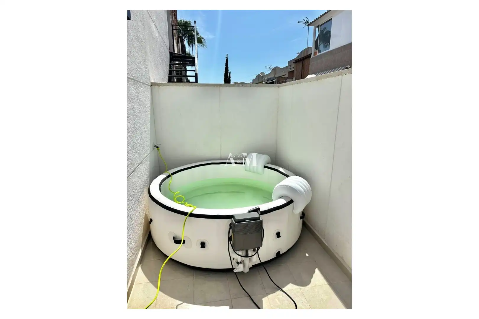 Garden of Houses for rent in Torrevieja  with Air Conditioner, Heating and Private garden