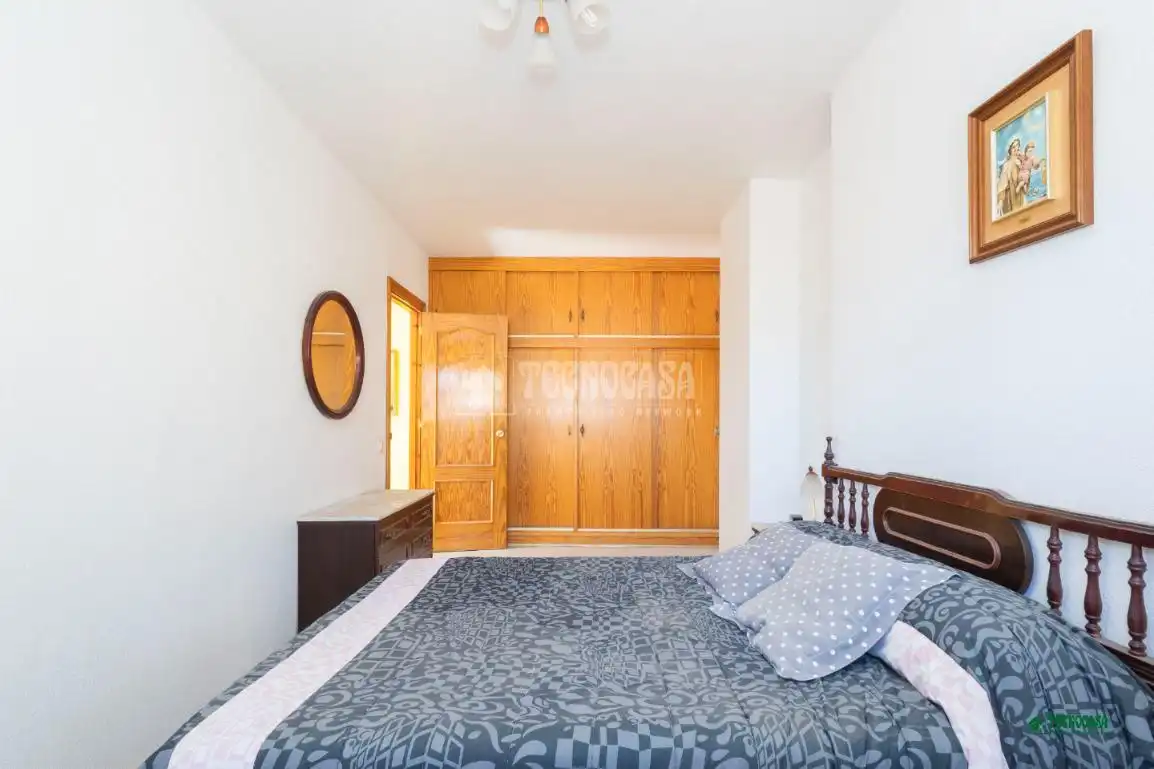 Flat for sale in Ciudad Jardín - Tagarete - El Zapillo