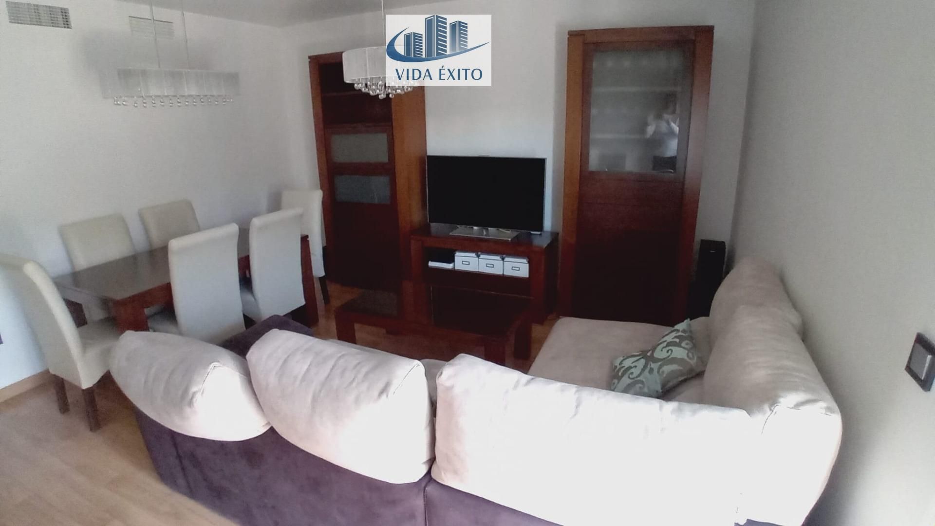 Living room of Flat to rent in  Jaén Capital  with Air Conditioner, Parquet flooring and Terrace