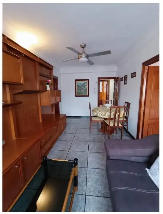 Sala de estar de Piso en venta en Zaragoza con Calefacción y Amueblado