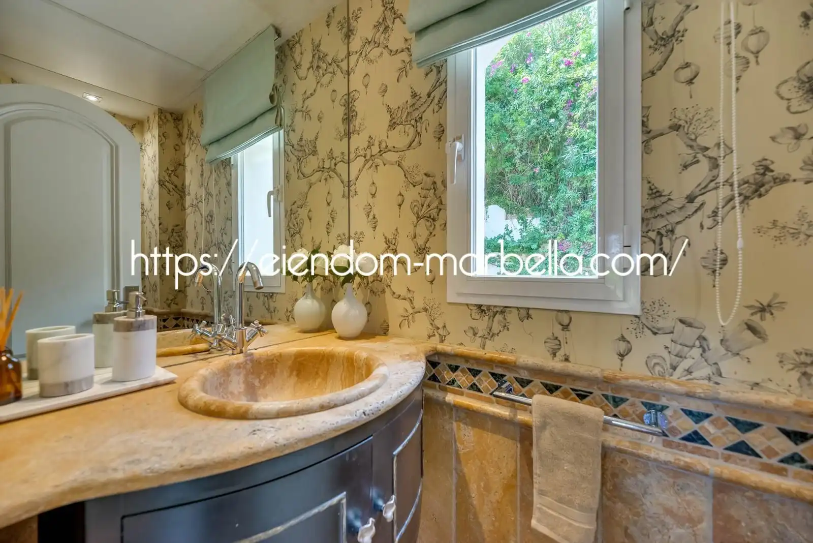 Chalet con piscina en venta en Elviria - Cabopino, imagen 9