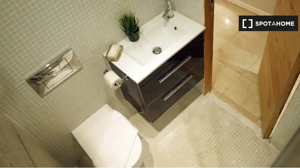 Flat with terrace to rent in Eixample, imagen 18