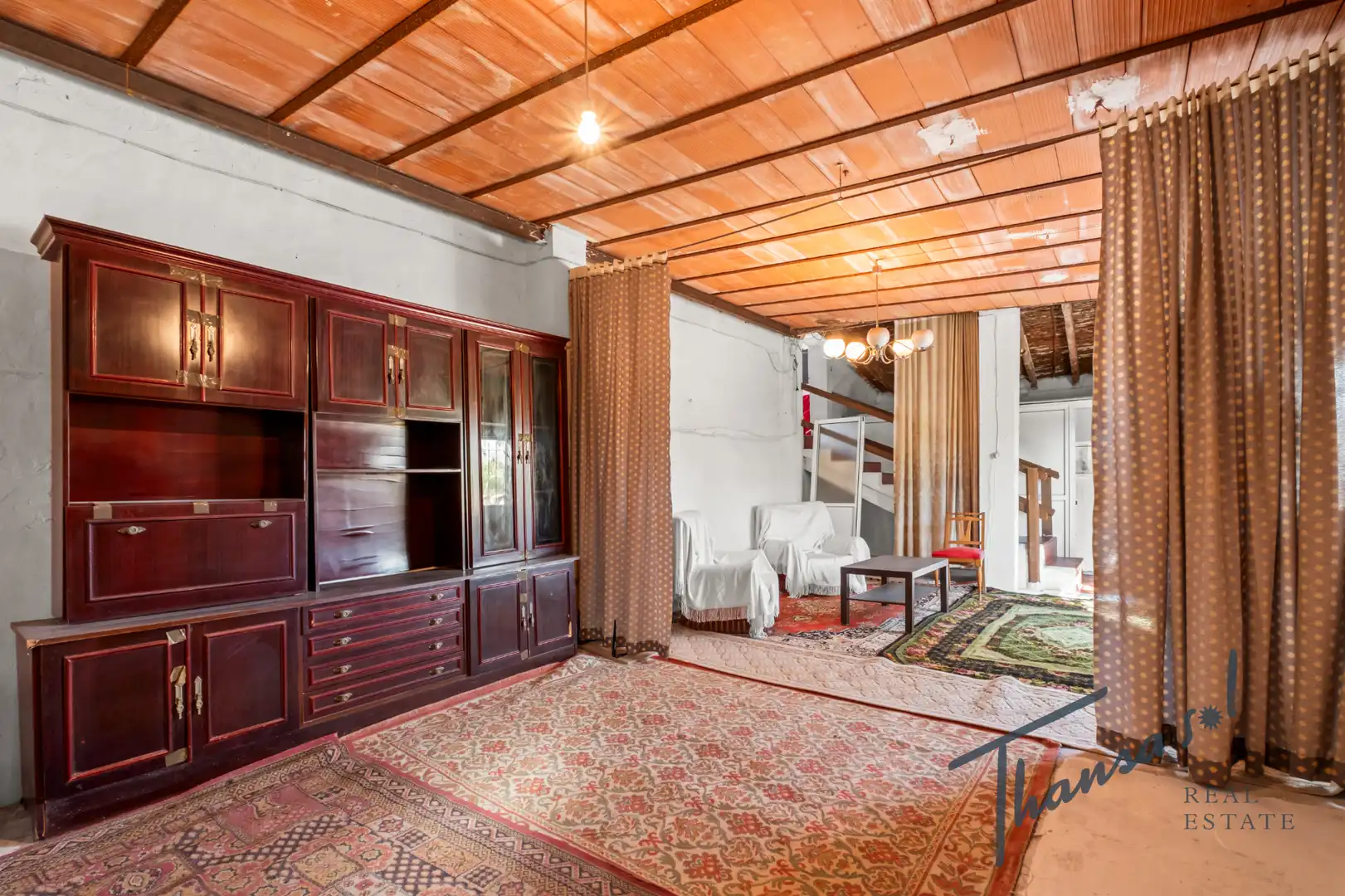 Sala d'estar de Casa adosada en venda en Alicante / Alacant amb Aire condicionat, Jardí privat i Terrassa