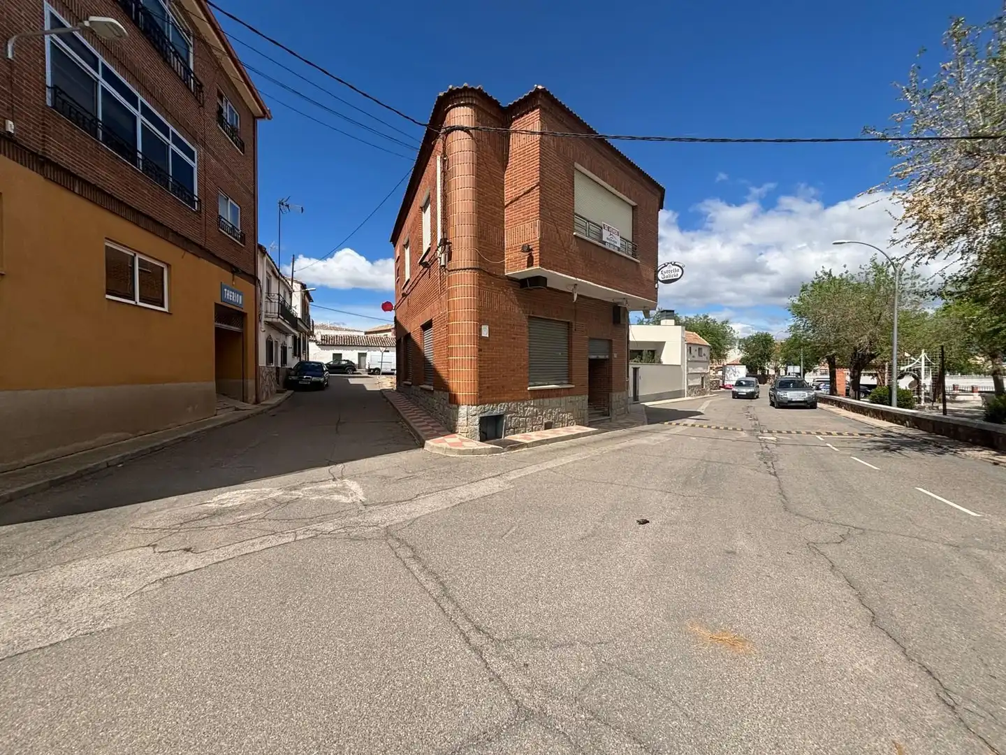 Vista exterior de Local en venta en Polán con Aire acondicionado