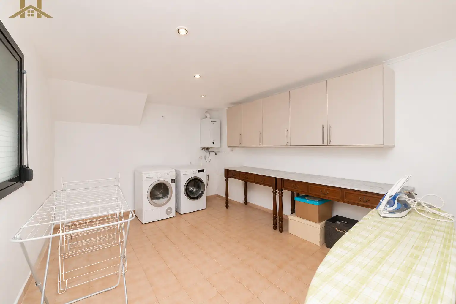 Casa adosada en venta en Leganés con Aire acondicionado, Calefacción y Jardín privado