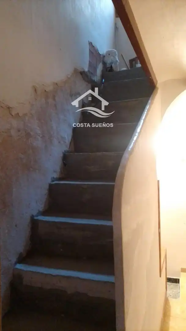 Houses for sale in Relleu  with Terrace and Furnished