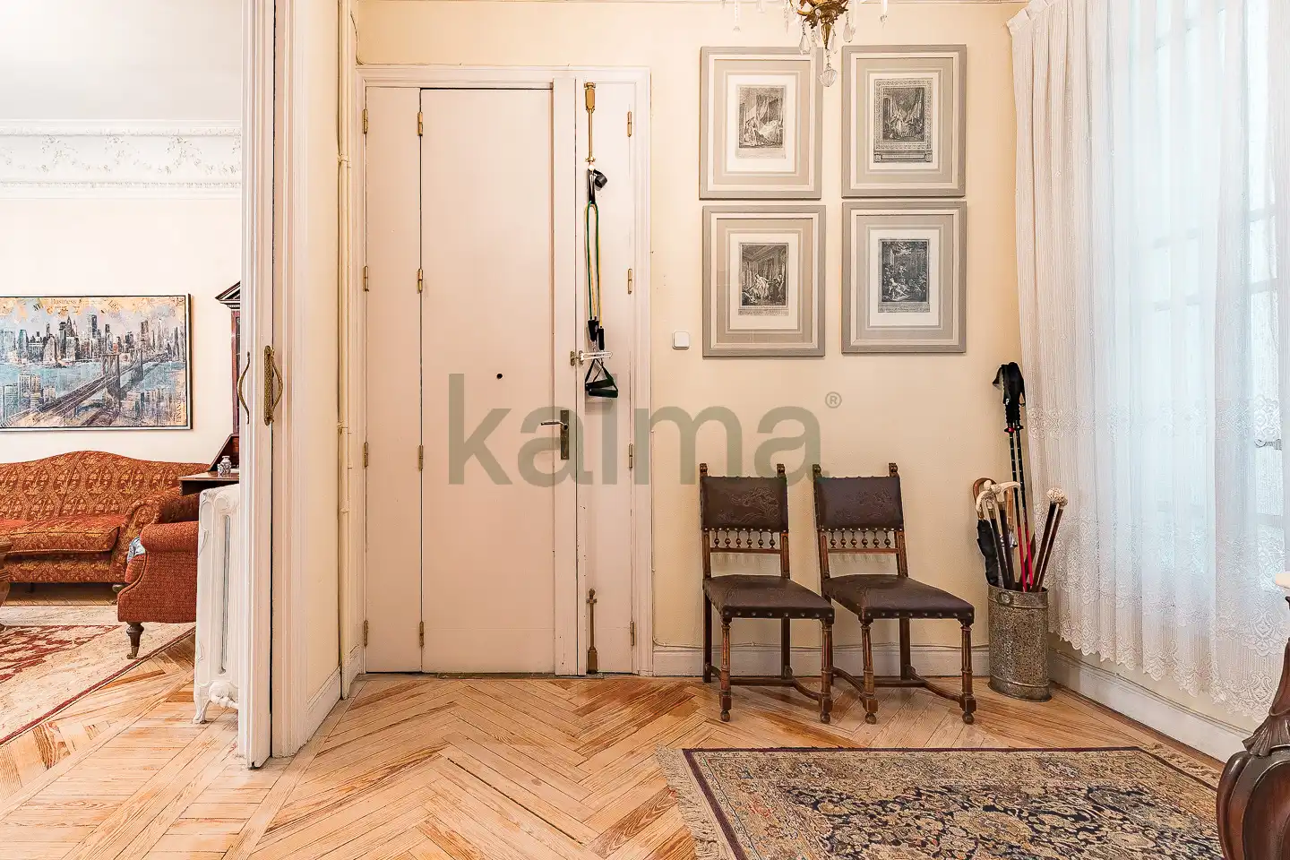 Wohnung mit Aufzug zum Verkauf in Calle de la Reina, imagen 2
