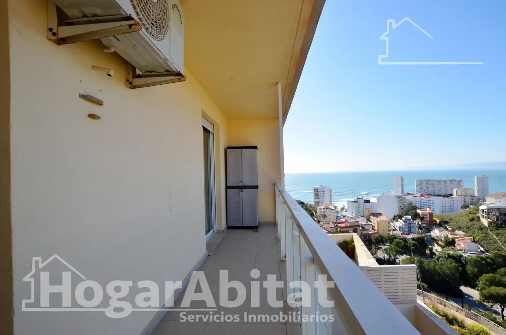 Wohnung zum Verkauf in Calle Azahar, El Faro