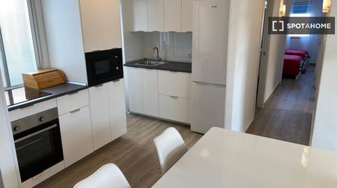 Foto 5 de Habitació a Parque Victoria Eugenia, Málaga Capital