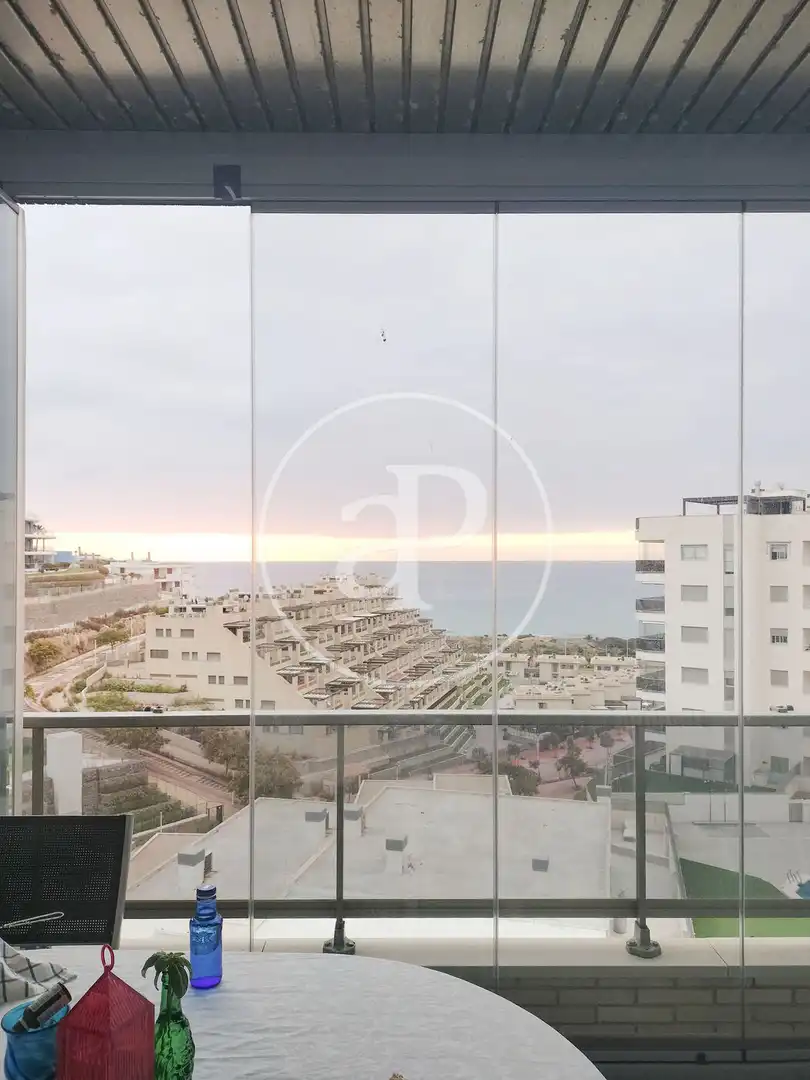 Vista exterior de Pis en venda en Elche / Elx amb Aire condicionat, Calefacció i Jardí privat