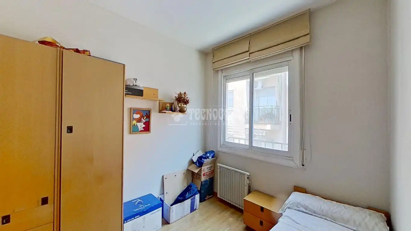 Habitación de Piso en venta en Cerdanyola del Vallès con Terraza