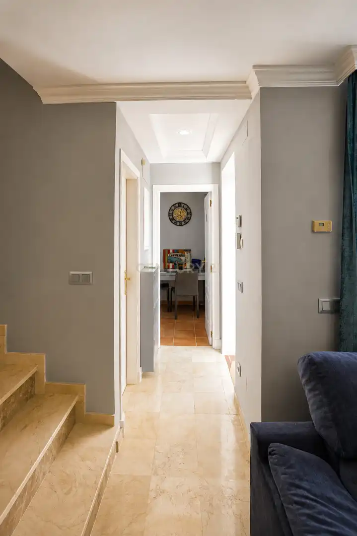 Houses for sale in Marbella  with Air Conditioner, Private garden and Oven