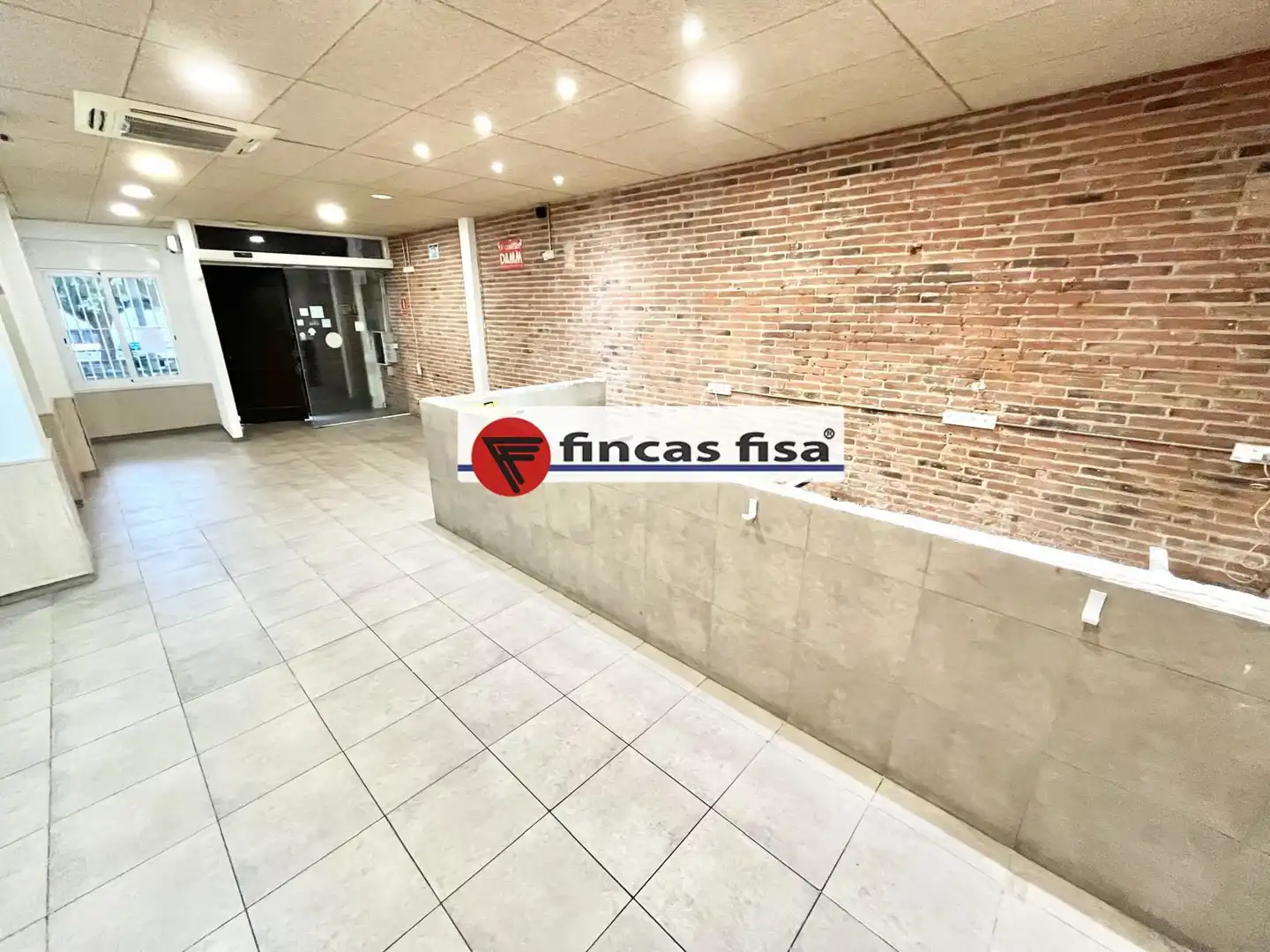 Local comercial en venda a Centre - Nucli Antic, imagen 8
