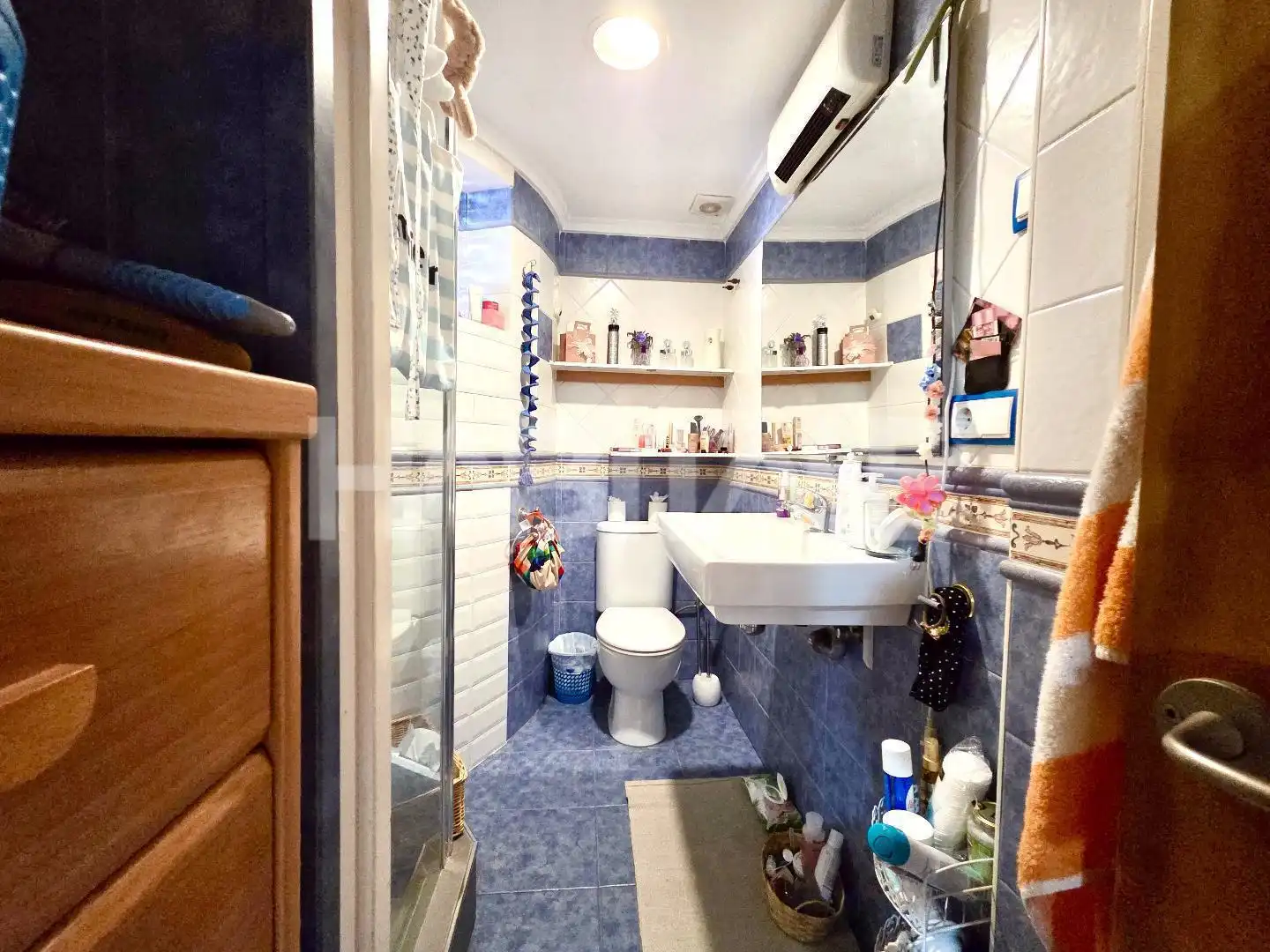 Bathroom of Houses for sale in Alborache  with Terrace, Storage room and Swimming Pool
