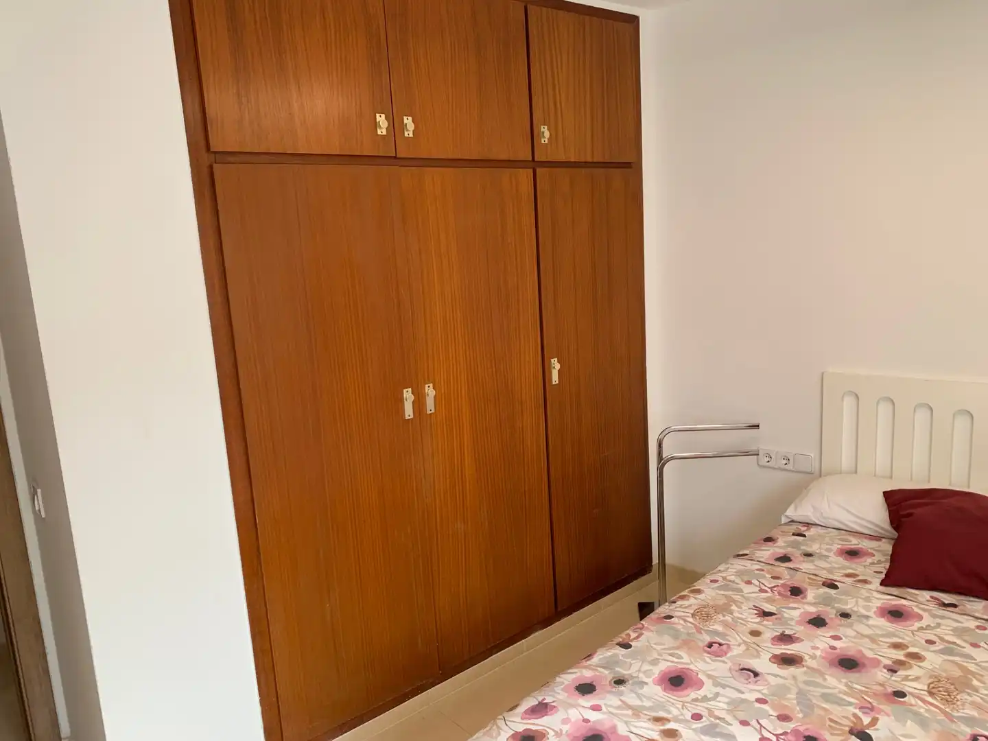 Habitación de Apartamento en venta en Torredembarra con Aire acondicionado, Calefacción y Terraza