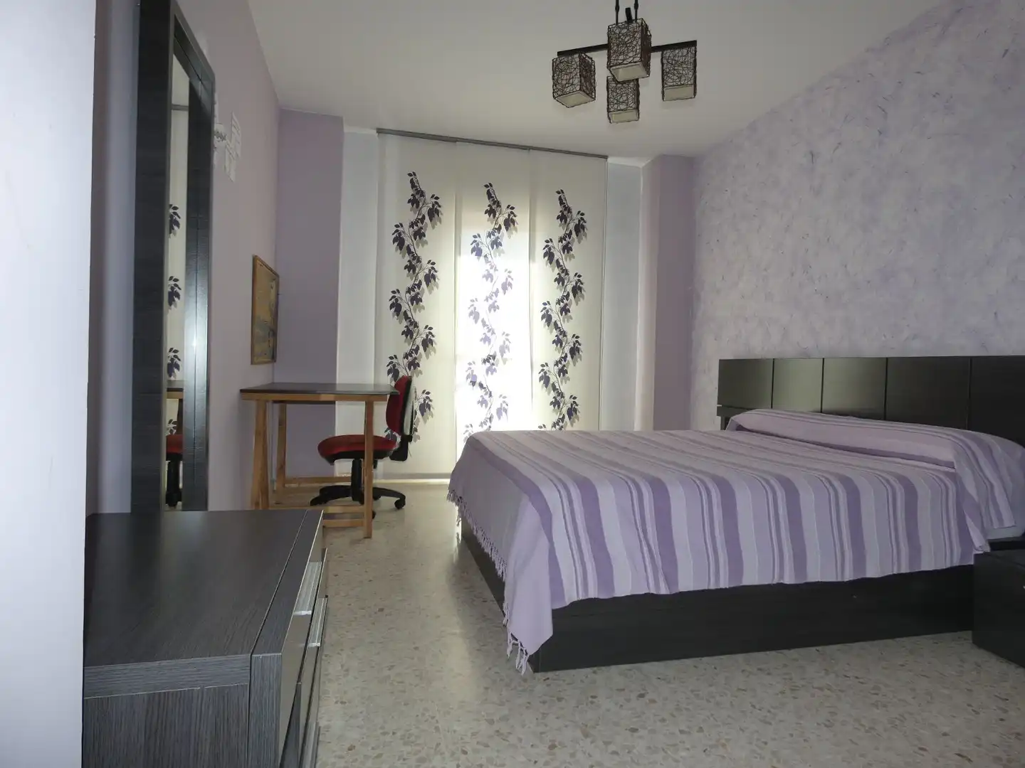 Habitación de Piso de alquiler en Huelva con Amueblado