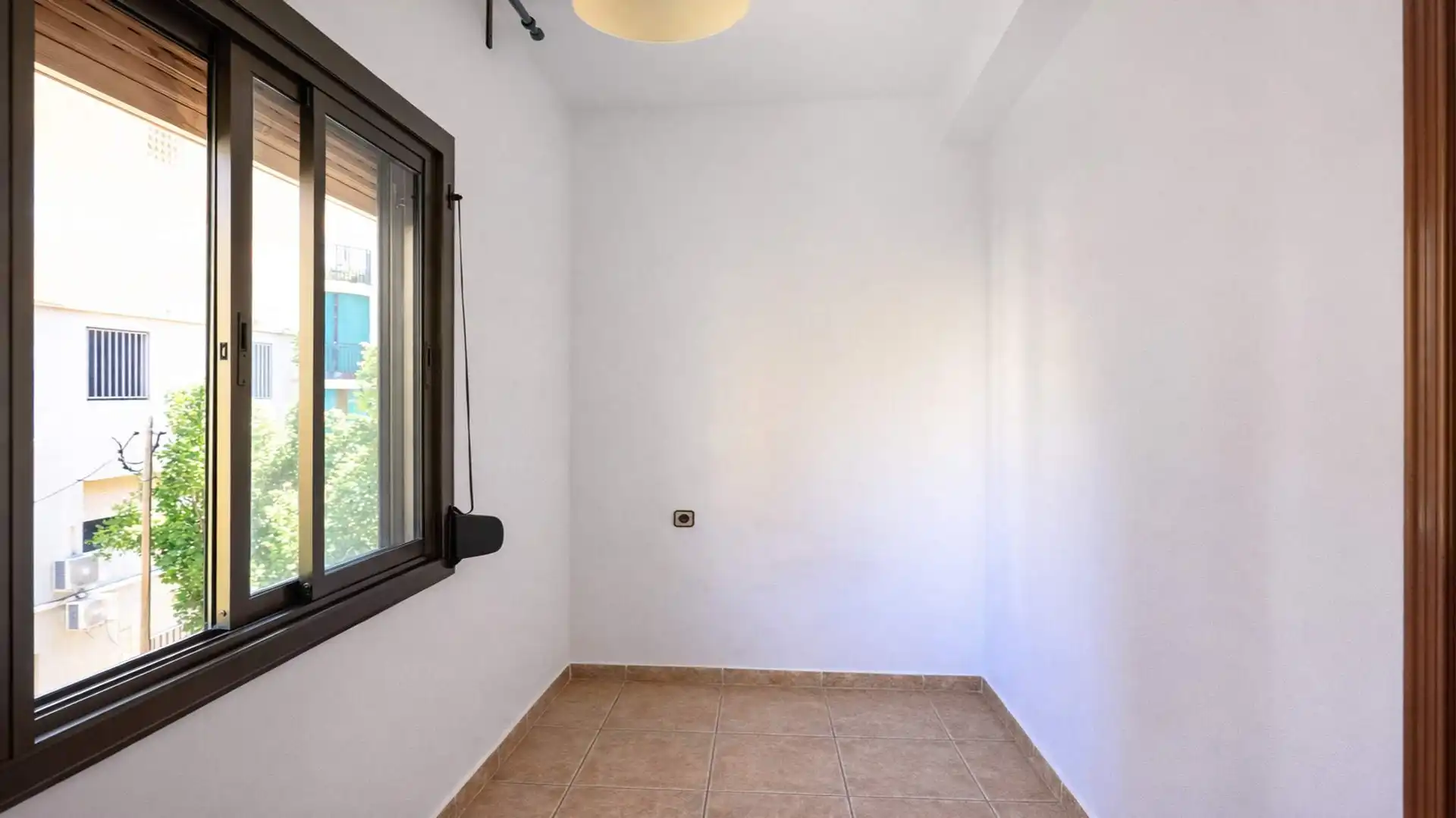 Wohnung zum Verkauf in L'Hospitalet de Llobregat mit Alarm