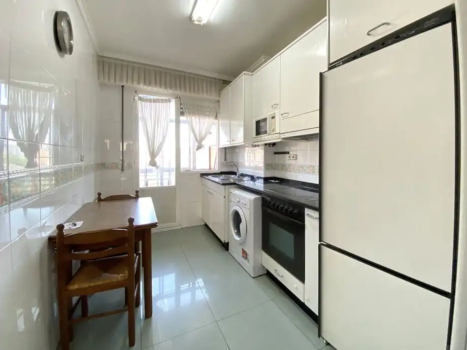 Cocina de Piso en venta en Vitoria - Gasteiz con Calefacción, Parquet y Terraza