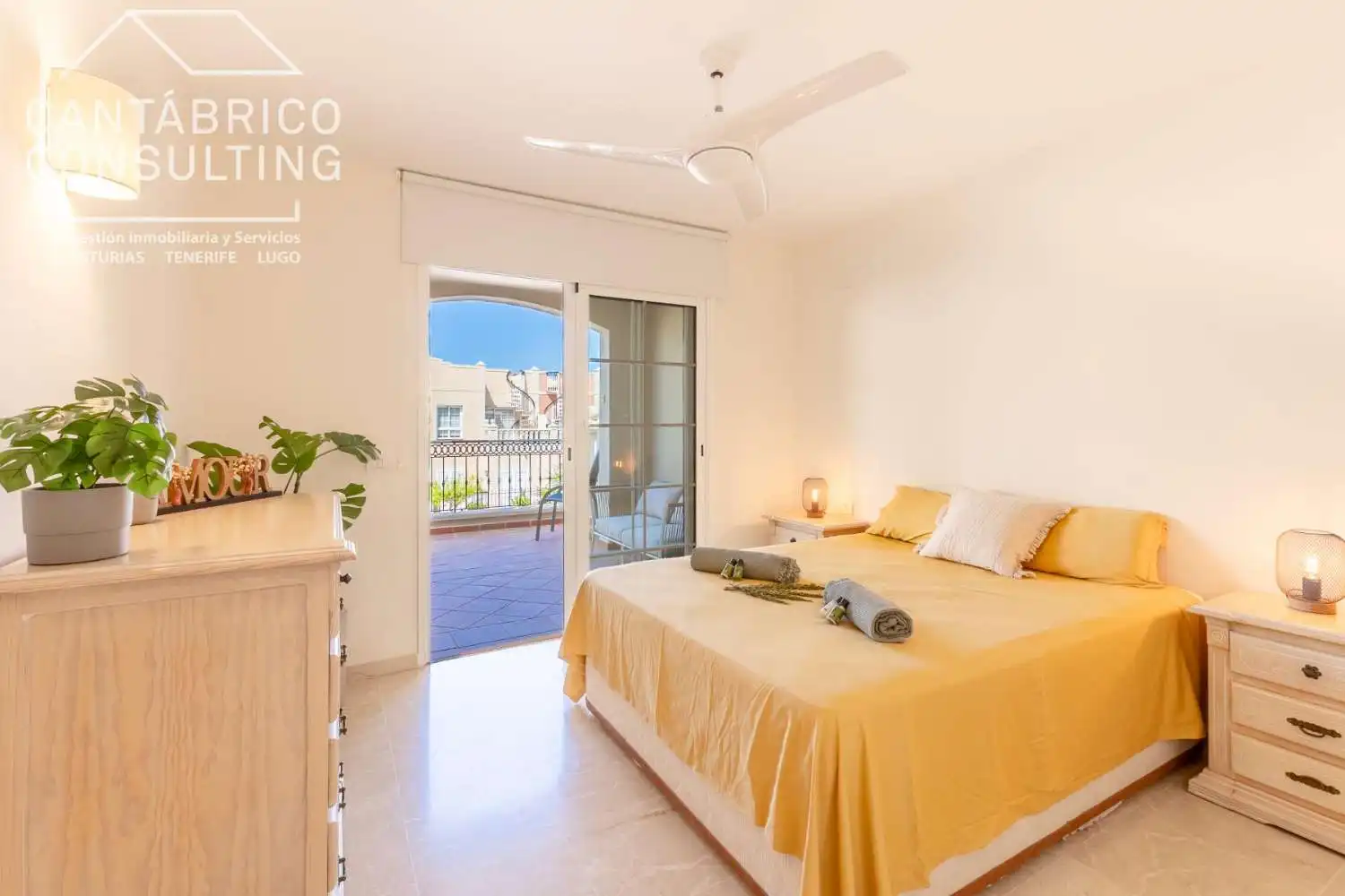 Bedroom of Duplexes for sale in Arona