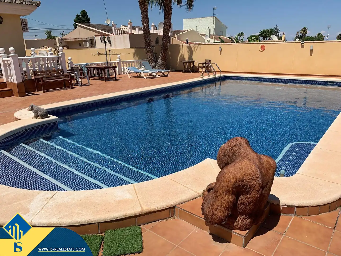 Chalet con piscina en venta en Los Balcones - Los Altos, imagen 13