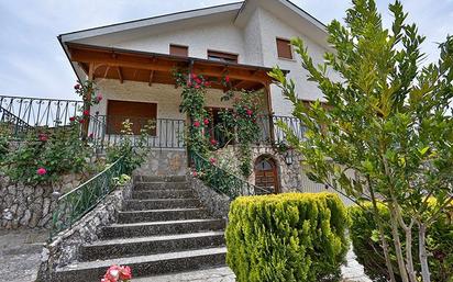 Außenansicht von Haus oder Chalet zum verkauf in Laguna de Duero mit Terrasse