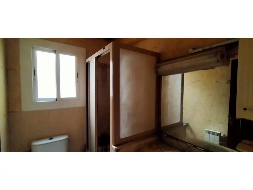 Baño de Piso en venta en Girona