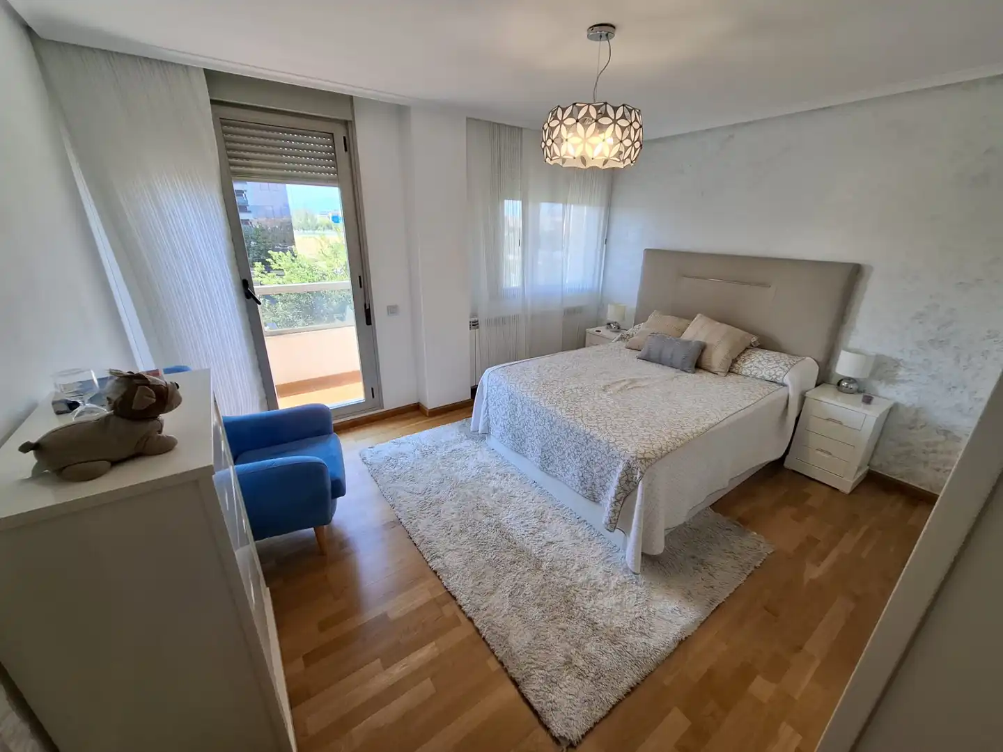Bedroom of Flat for sale in  Logroño  with Air Conditioner, Heating and Parquet flooring