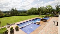 Swimming pool of House or chalet for sale in Loiu  with Heating, Private garden and Terrace