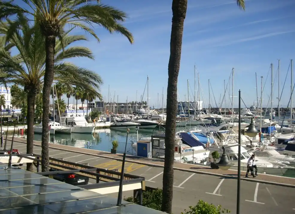 Flat for sale in Estepona  with Heating and Terrace