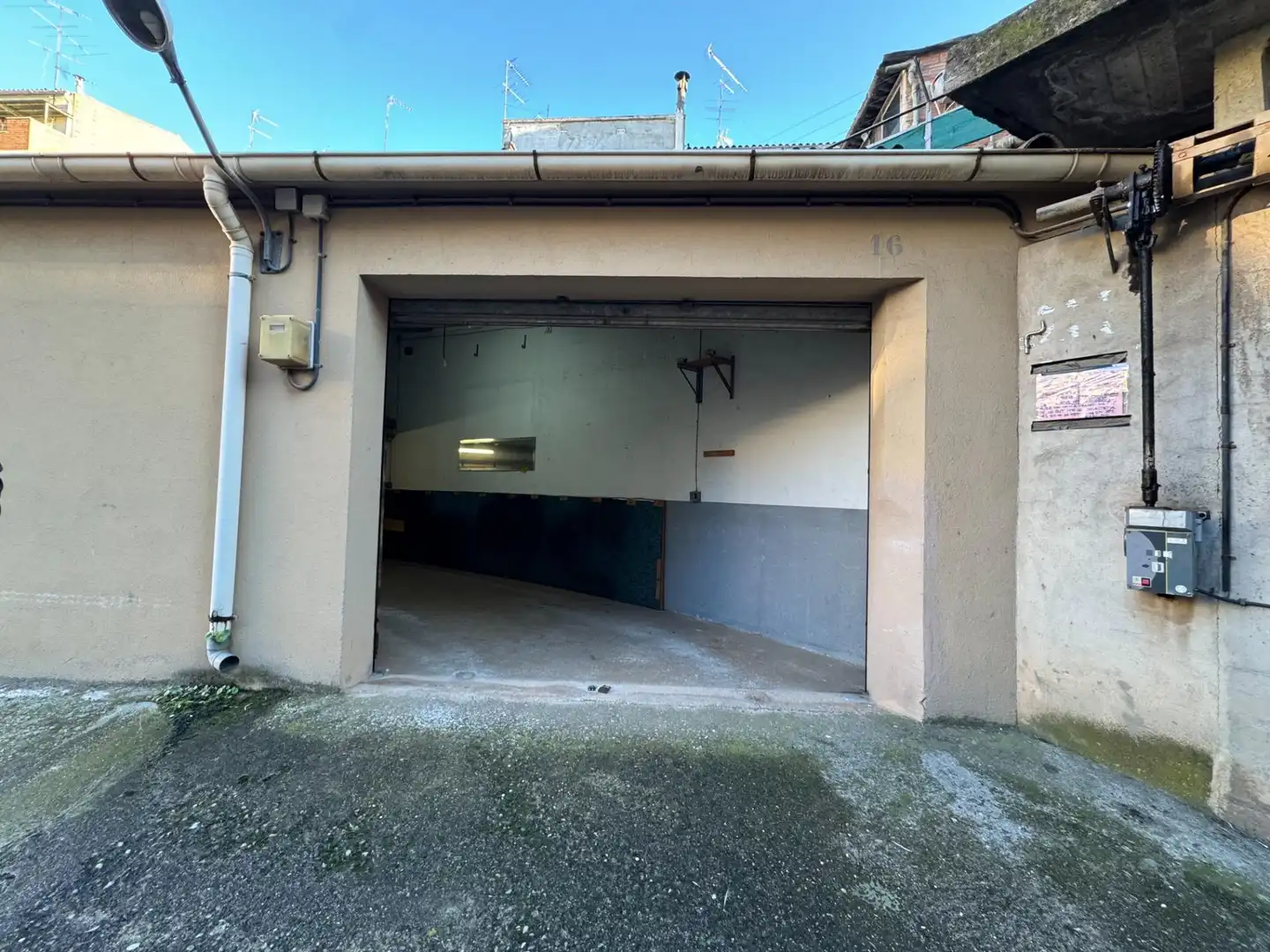 Parkplatz von Garage zum Verkauf in Manresa