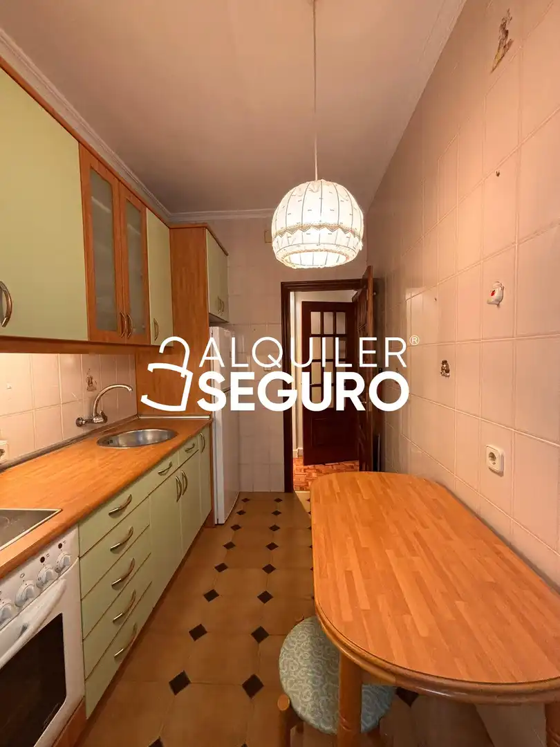 Piso de alquiler en de Rafael de Riego, Palos de Moguer