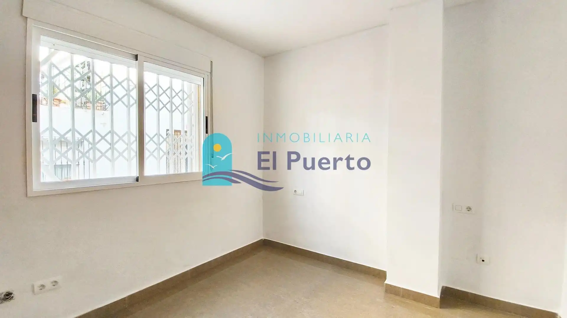 Aparcament de Apartament en venda en Mazarrón amb Alarma