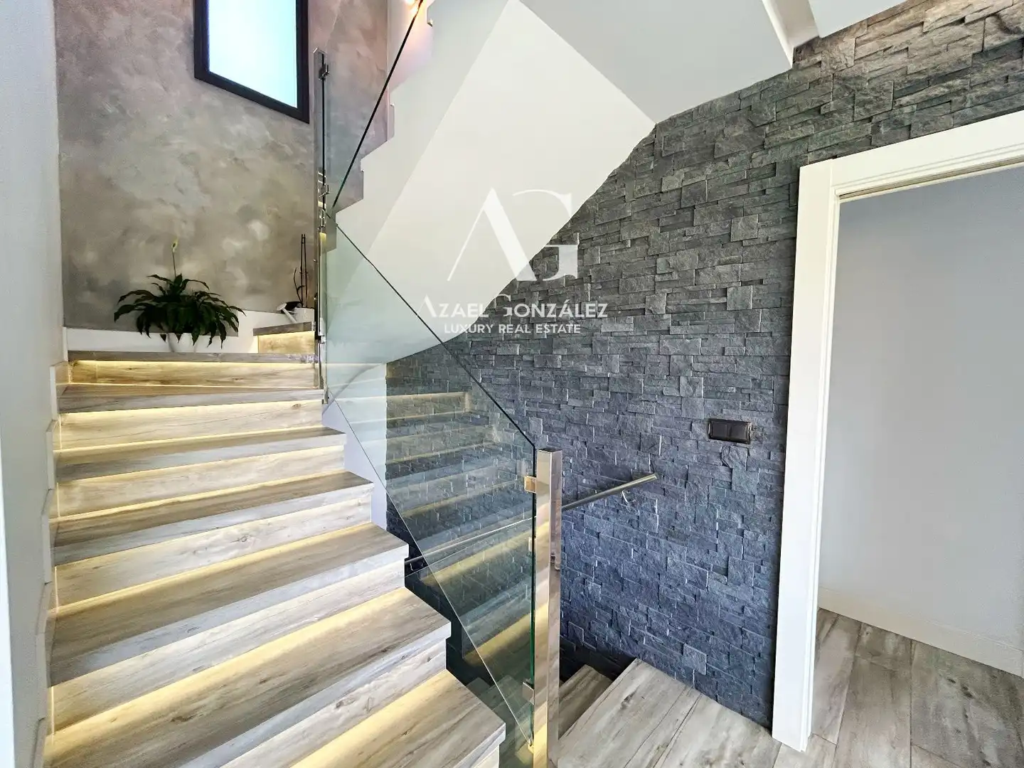 Houses for sale in Santander  with Heating, Private garden and Terrace