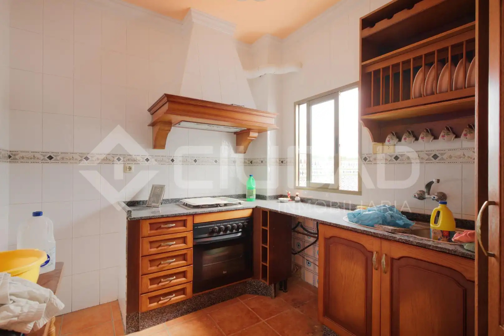 Cocina de Casa o chalet en venta en La Puebla del Río con Terraza