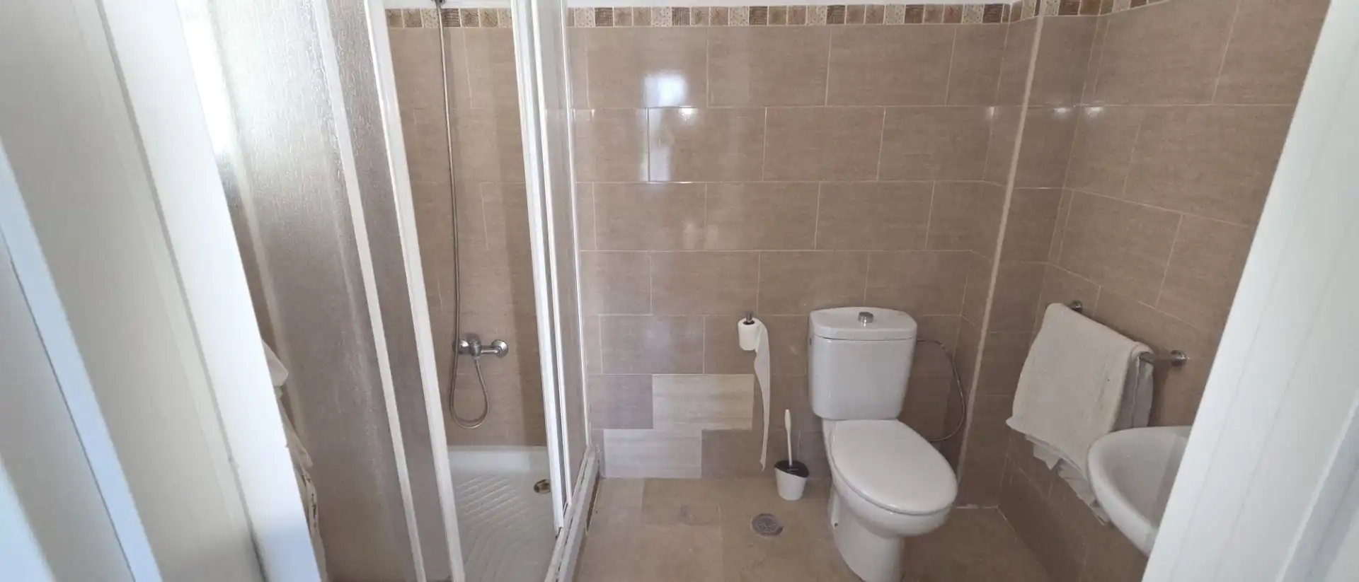Bathroom of Houses for sale in Coín  with Air Conditioner, Private garden and Terrace