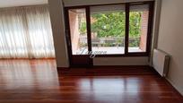 Living room of Flat for sale in Getxo   with Heating, Parquet flooring and Terrace