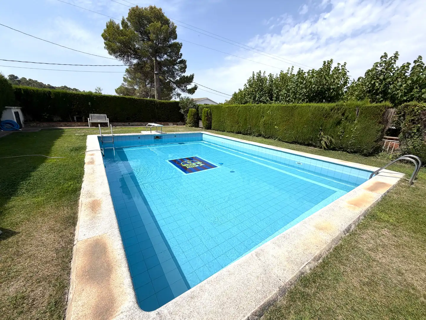 Piscina de Finca rústica en venda en Mediona amb Jardí privat, Parquet i Terrassa